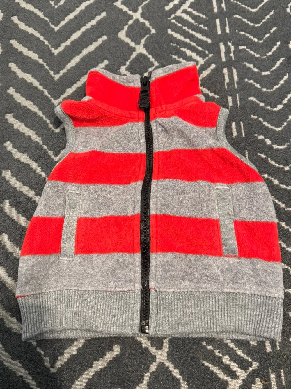 ✨2/$6✨ Baby boy vest